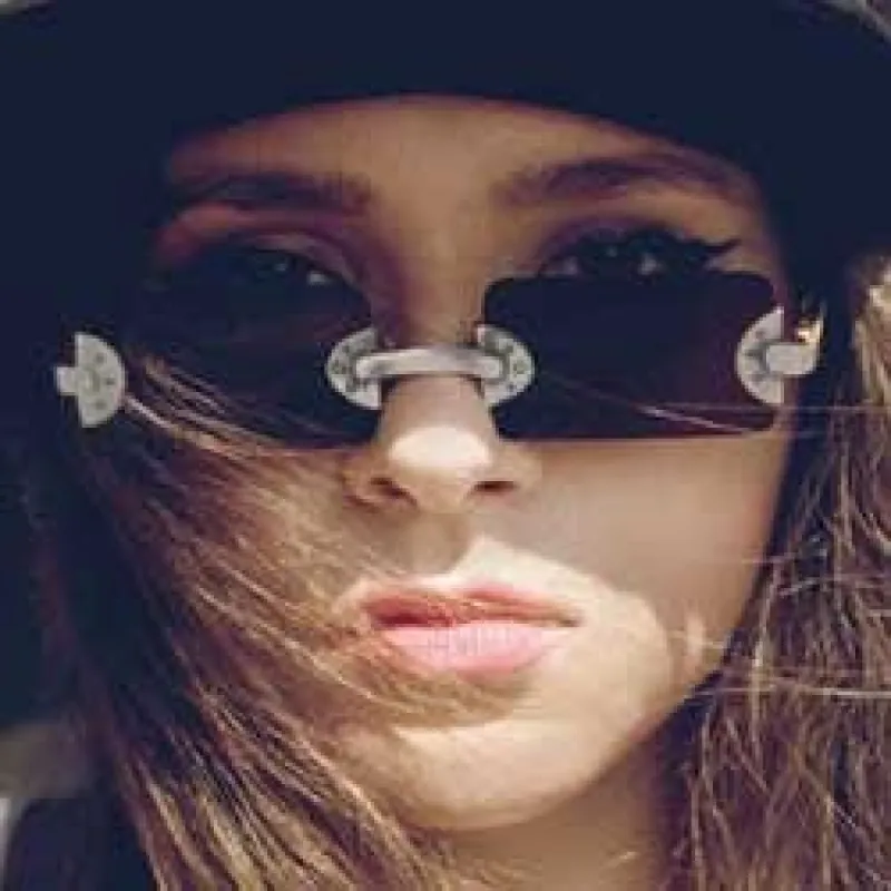 LONDON Relic/Smoke sold by Giant Vintage