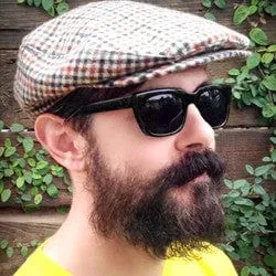 THORNEY Black sold by Giant Vintage