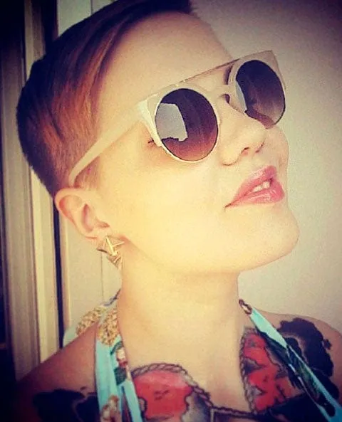 SWEETIE wax sold by Giant Vintage product image thumbnail 3