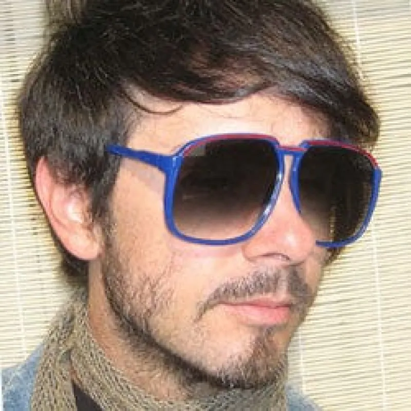 P-FAM Blue/red sold by Giant Vintage