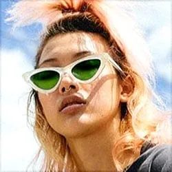 HOTSIE White/Green Cat-Eye Sunglasses sold by Giant Vintage product image thumbnail 3