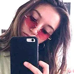 Q-PID Red sold by Giant Vintage