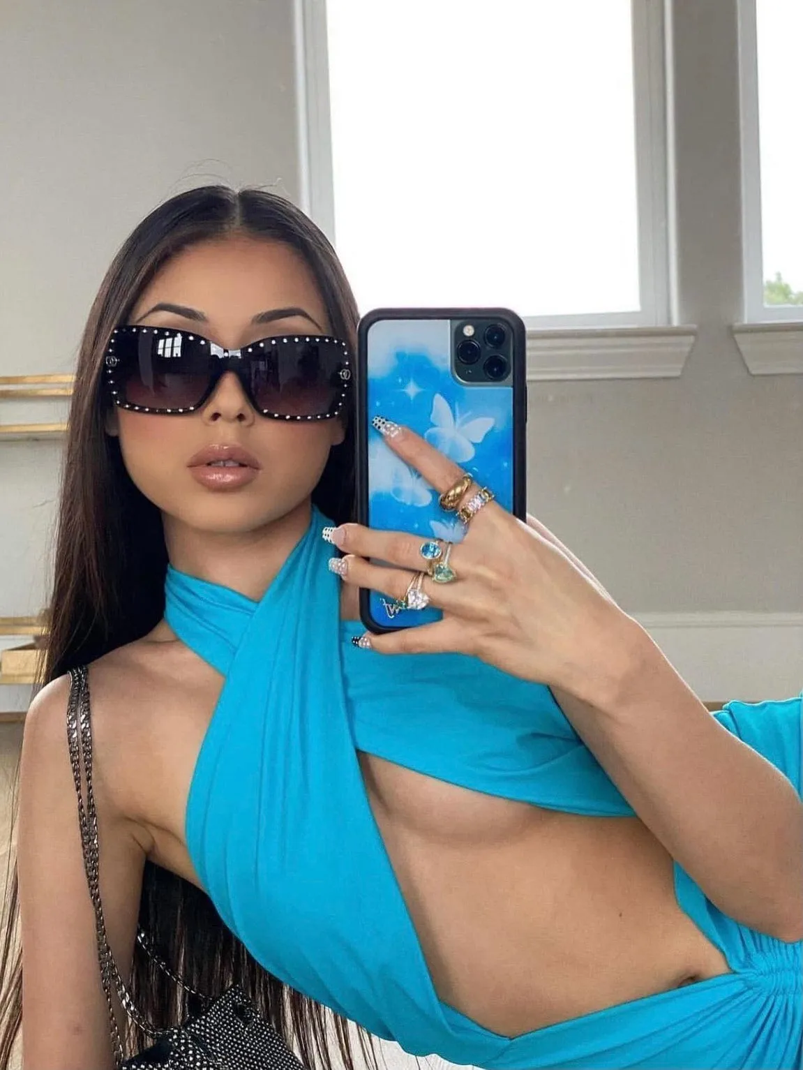 ANGELES Y2K Square Sunglasses sold by Giant Vintage product image thumbnail 4