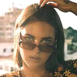 JANE'S Demi/Brown 2000s Sunglasses sold by Giant Vintage product image thumbnail 3