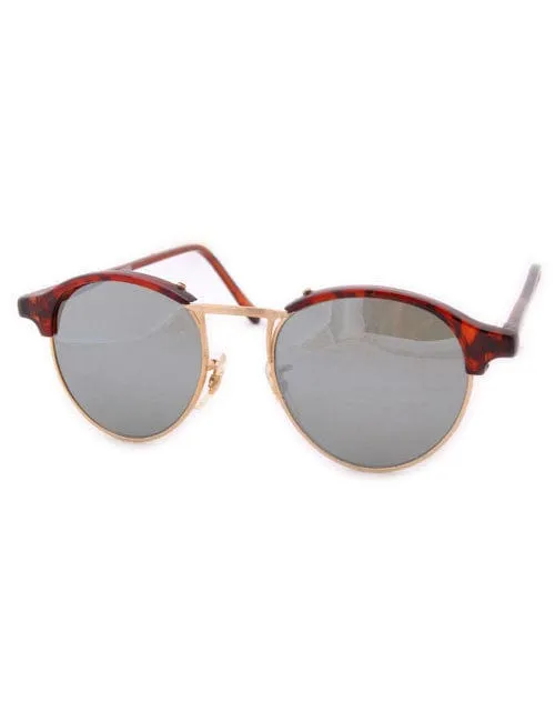 OXFORD Tortoise/Gold Classic Sunglasses sold by Giant Vintage product image thumbnail 2