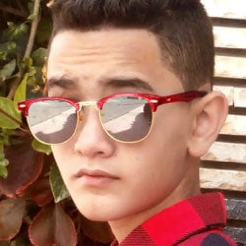 MILO Red sold by Giant Vintage