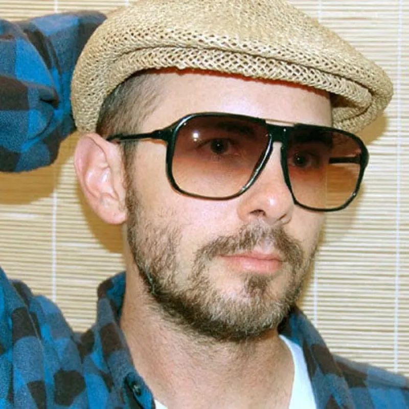 TINE Black/Brown Classic Aviator Sunglasses sold by Giant Vintage