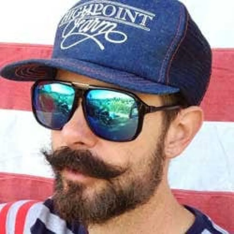 TINE Black/Blue sold by Giant Vintage