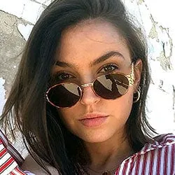 BARNUM Demi/G15 sold by Giant Vintage