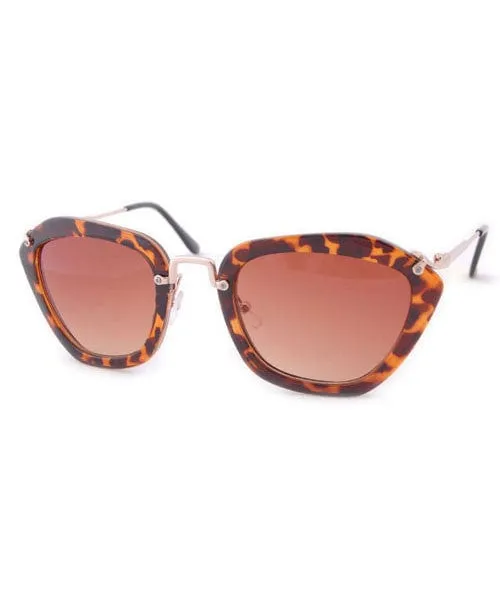 KIKI Tortoise sold by Giant Vintage product image thumbnail 2