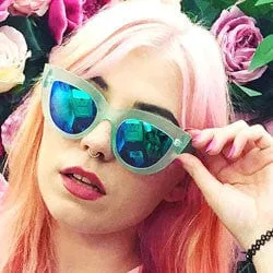 KIZZY mint sold by Giant Vintage