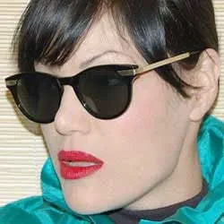 TOPS Black sold by Giant Vintage