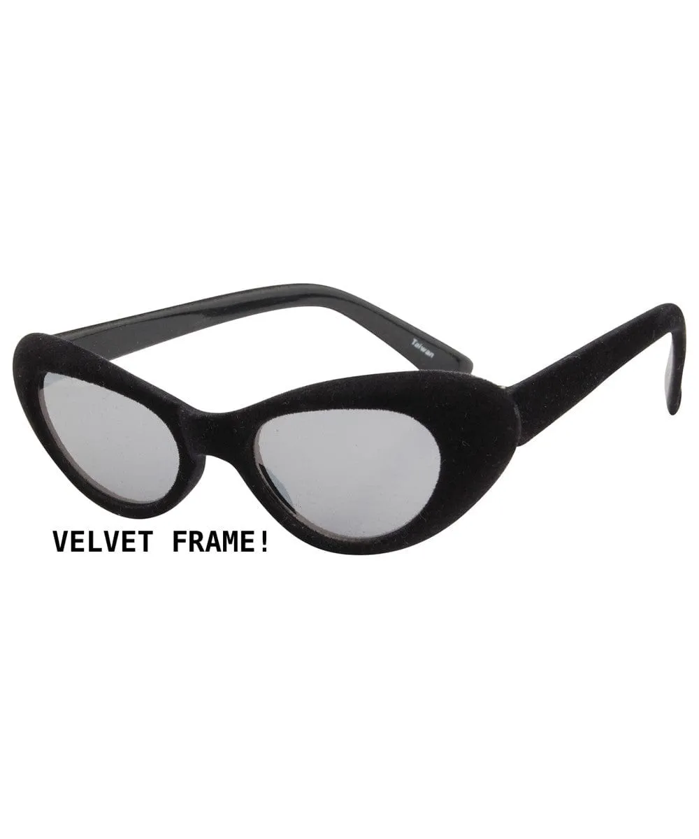 SNUGGLY Black/Mirror sold by Giant Vintage product image thumbnail 2