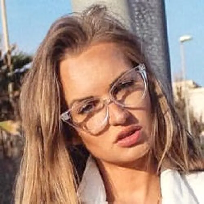 FELINE Crystal/Clear sold by Giant Vintage