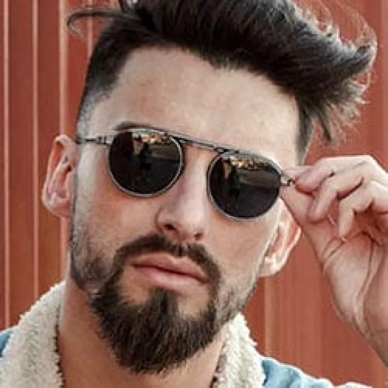 RIVET Relic sold by Giant Vintage