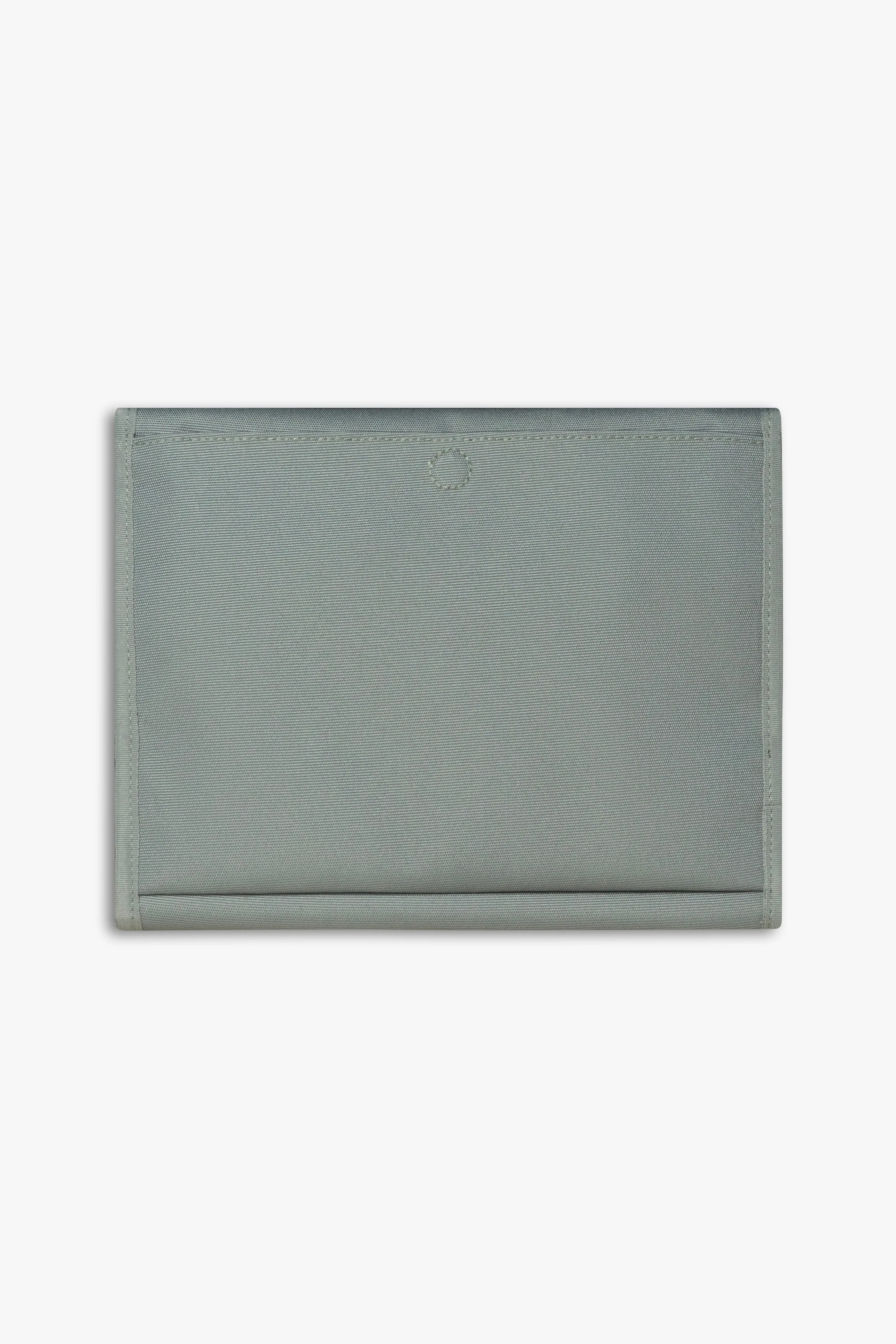 Go Anywhere Changing Wallet / Outdoorsy Sage sold by Huhu product image thumbnail 3