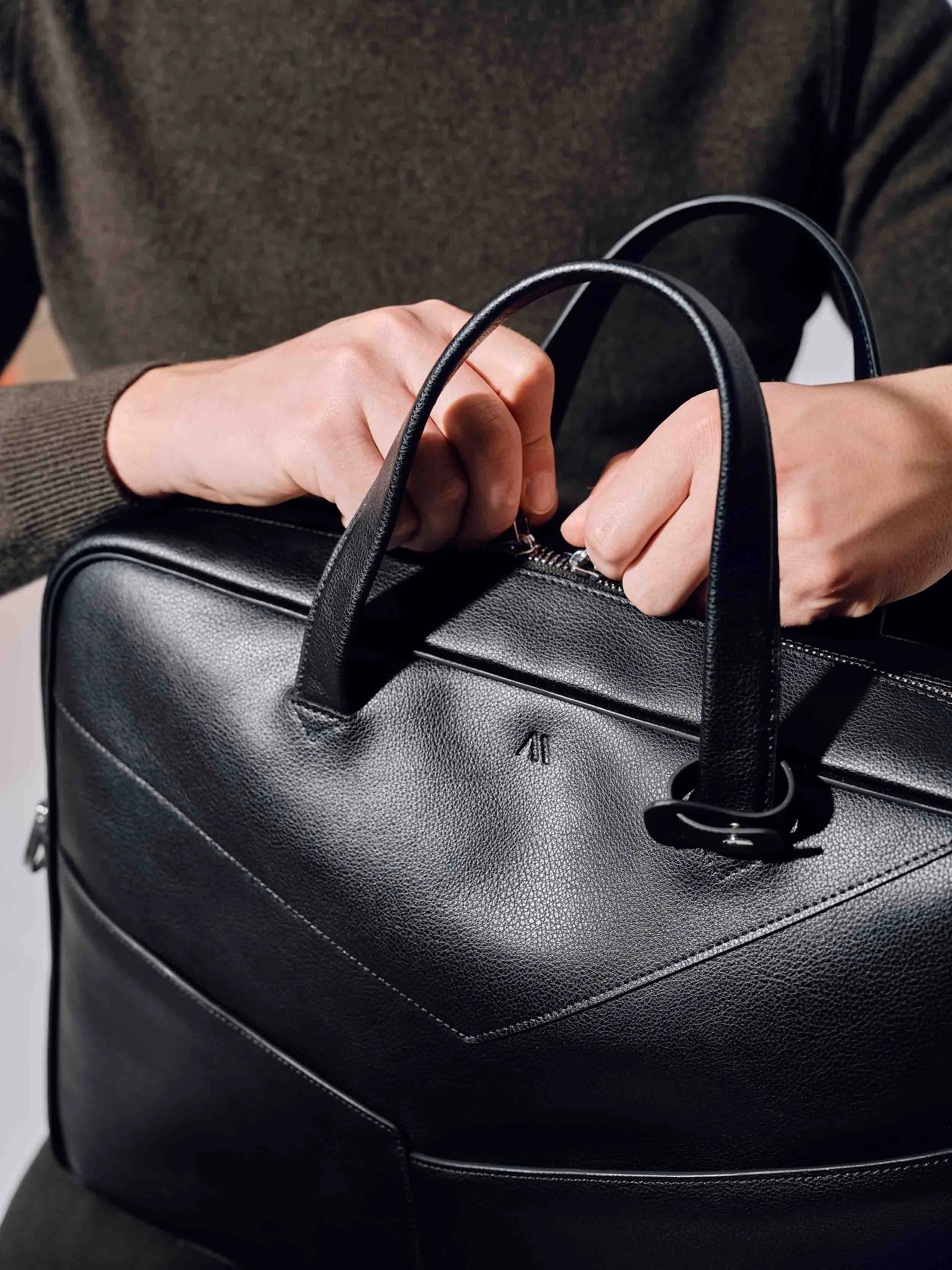 Men's Bowler - grain black - travel edition sold by Kaai nv product image thumbnail 5