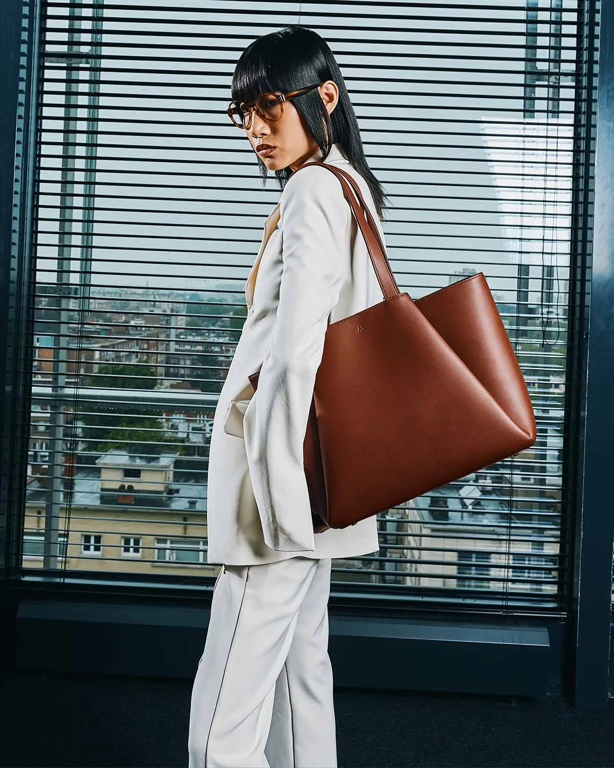 Midi Pyramid - hazelnut sold by Kaai nv product image thumbnail 2