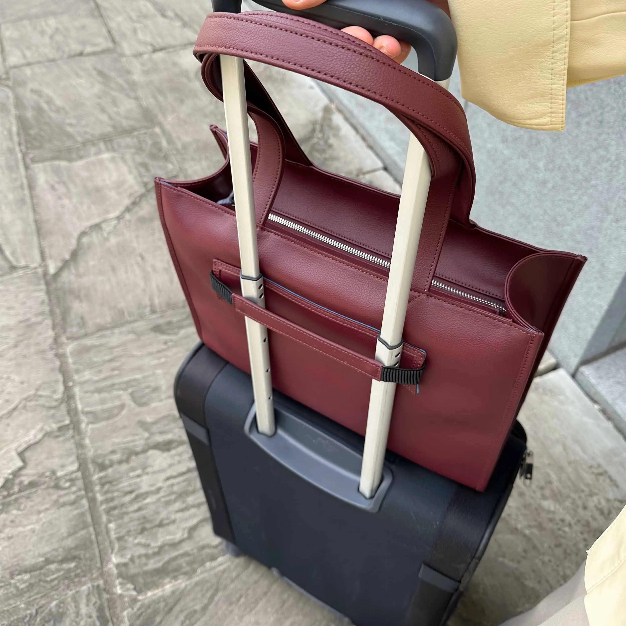 Midi Helix - grain merlot - travel edition sold by Kaai nv product image thumbnail 3