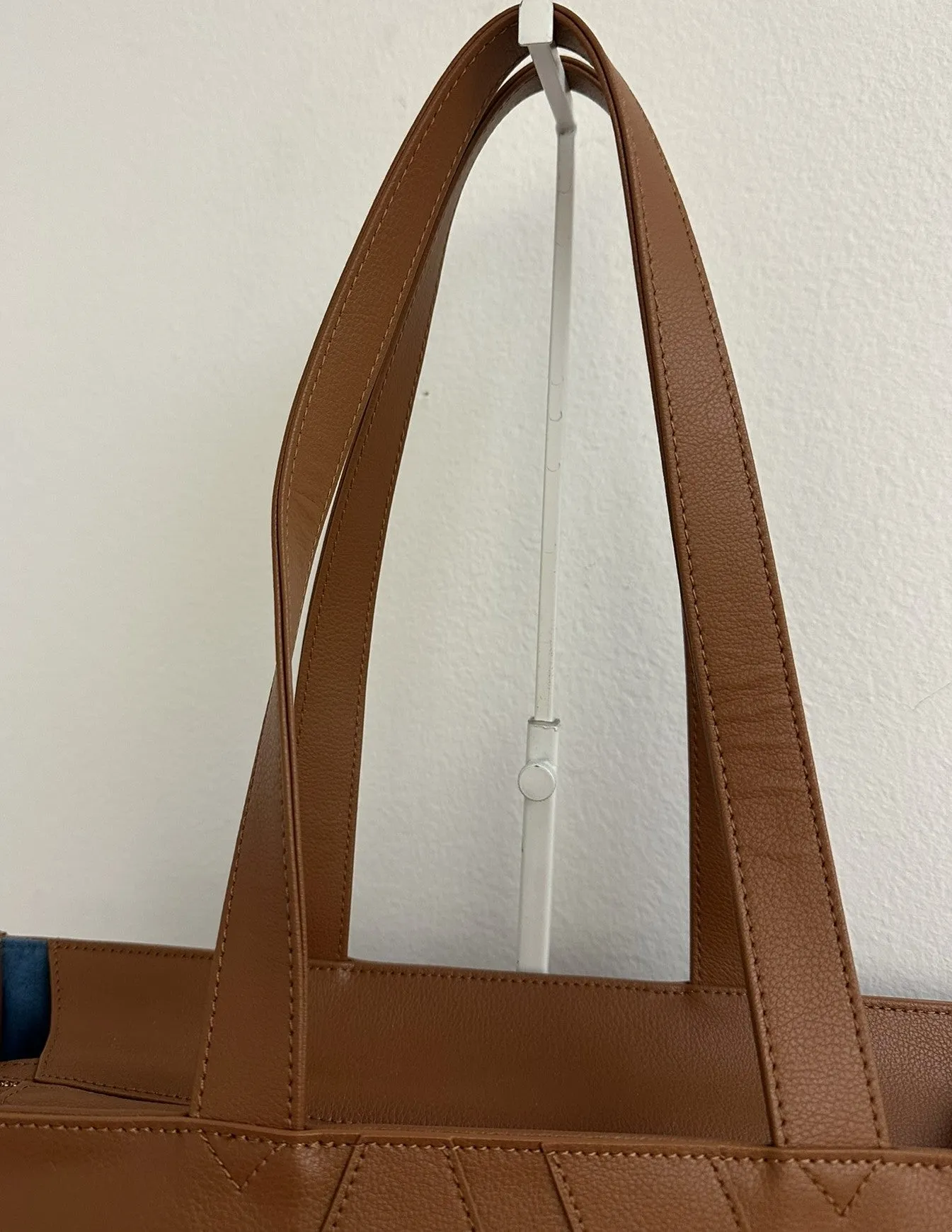 Helix - grain cognac - Minor Imperfection sold by Kaai nv product image thumbnail 2