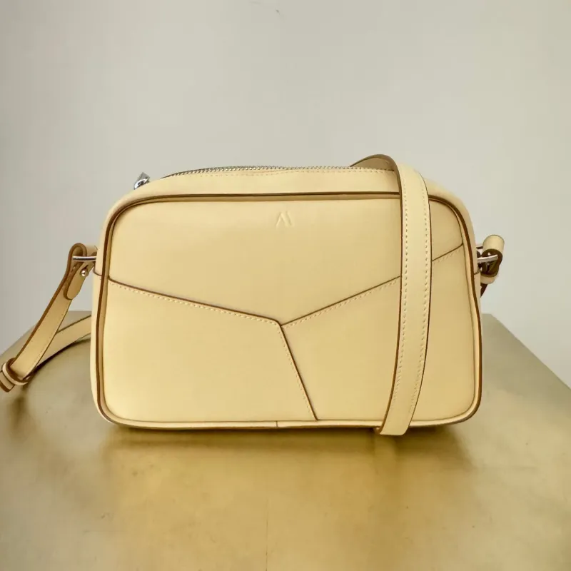 Mini Bowler - bleached sand - Showroom sold by Kaai nv