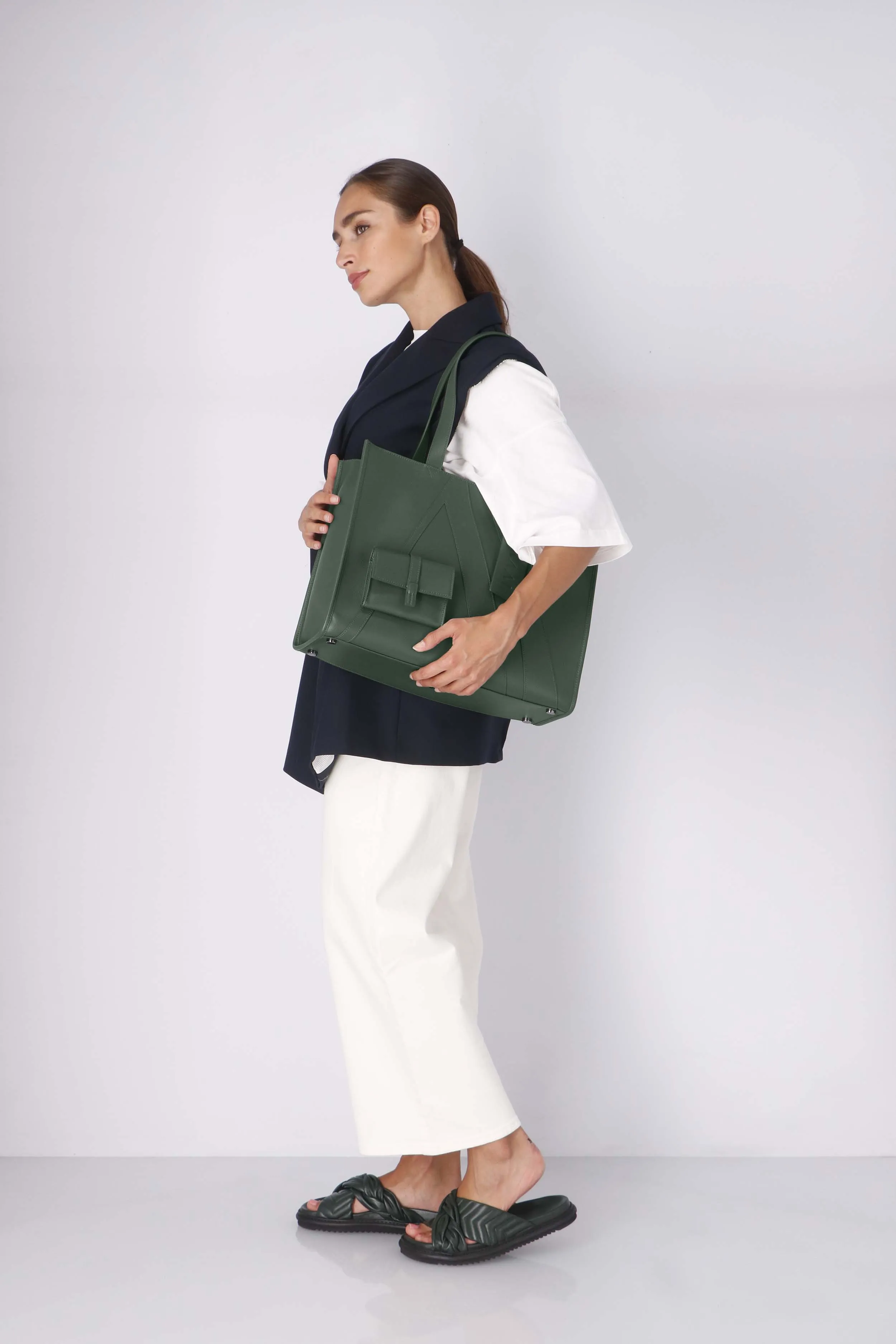 Helix - grain moss green - travel edition sold by Kaai nv product image thumbnail 2