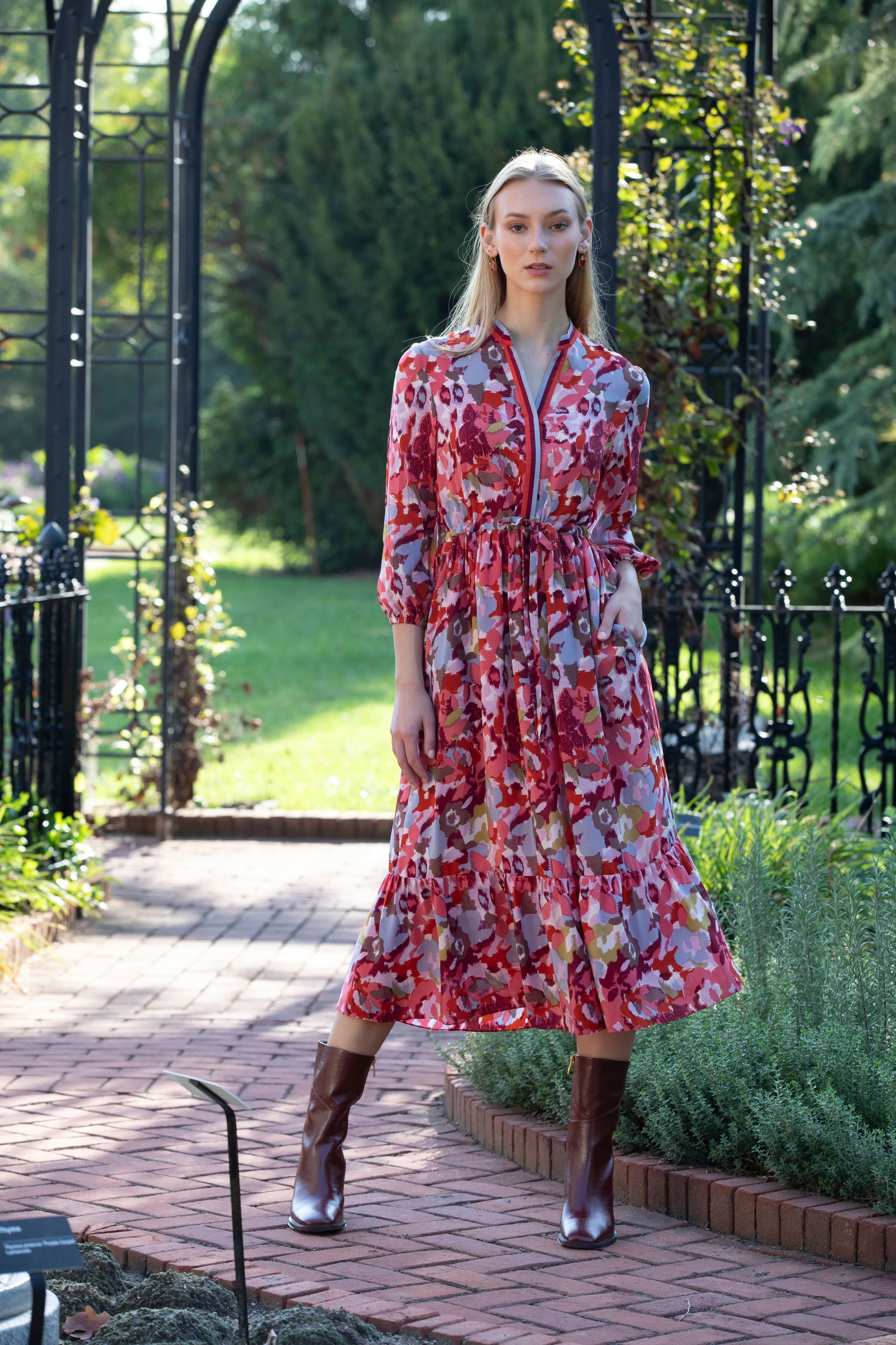 Bella Silk Dress sold by Rungolee product image thumbnail 3