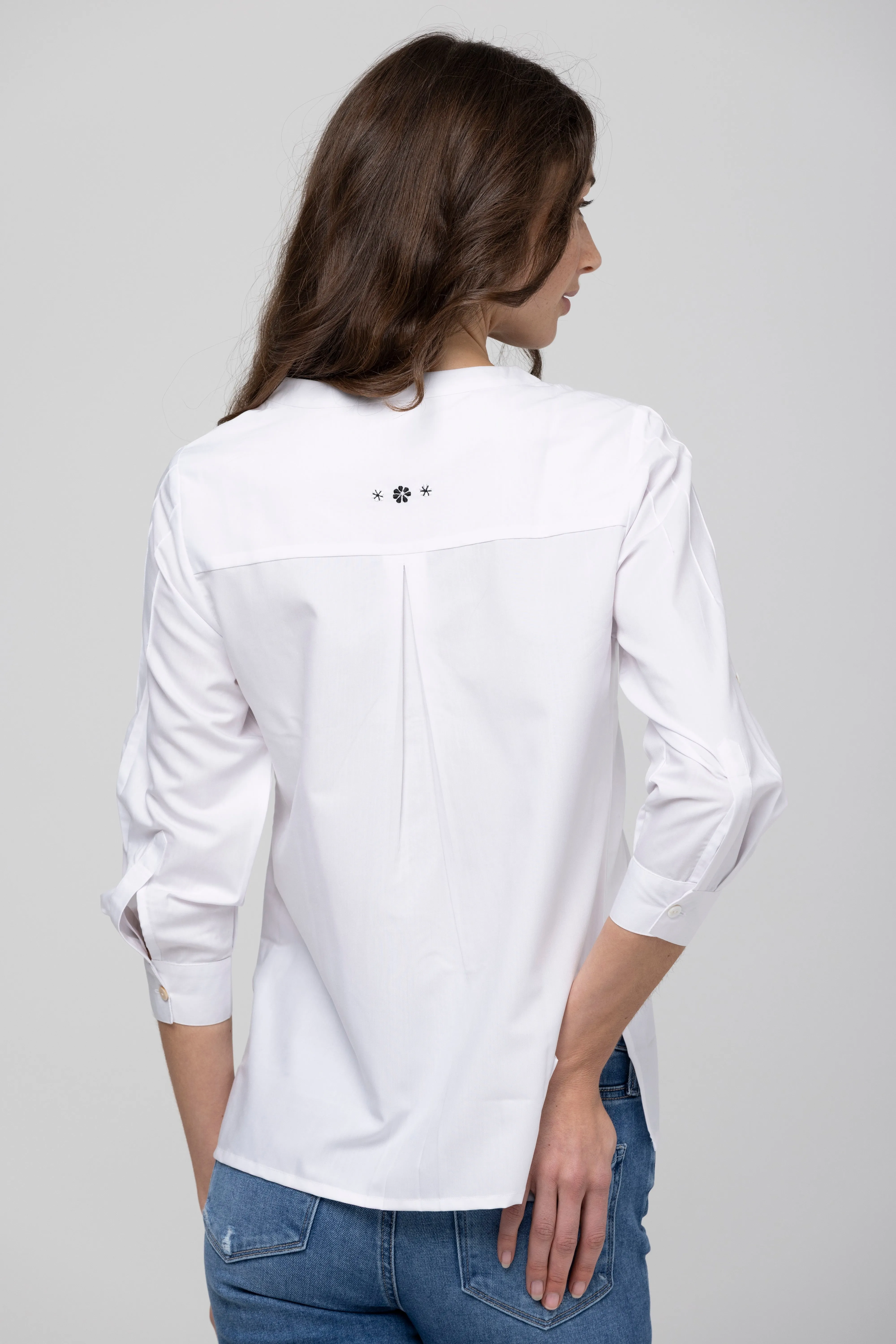 Noelle Blouse sold by Rungolee product image thumbnail 2