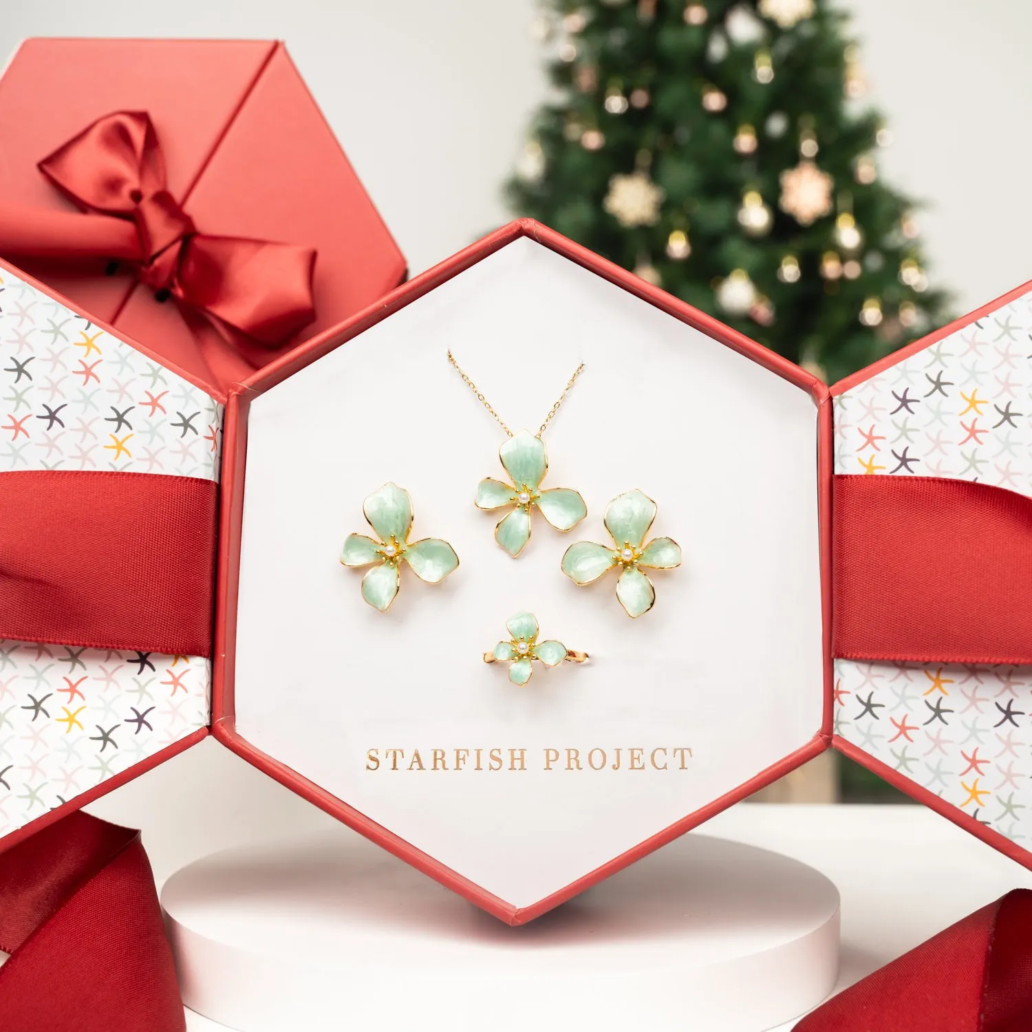 Bloom Gift Set in Mint sold by Starfish Project