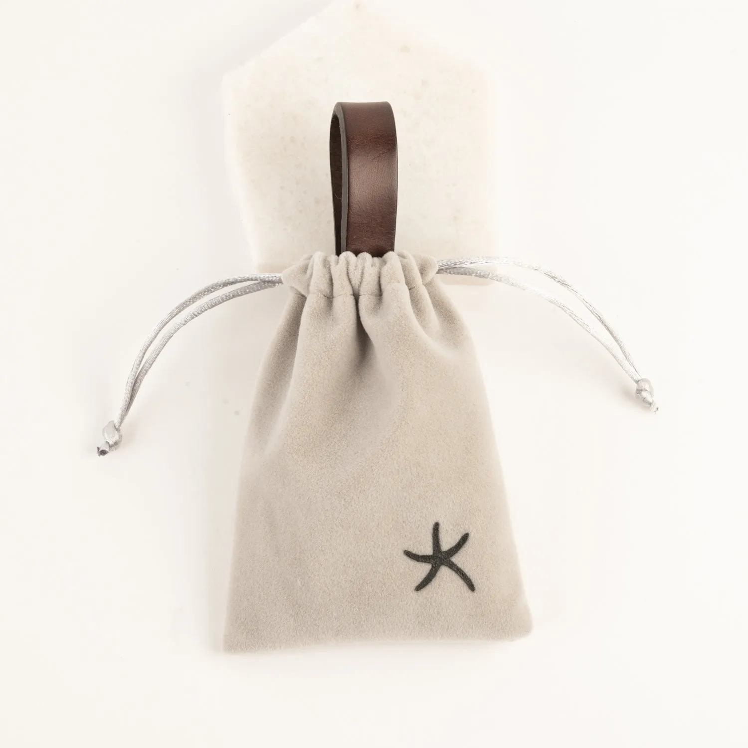 Legacy Keychain in Black Leather sold by Starfish Project product image thumbnail 3