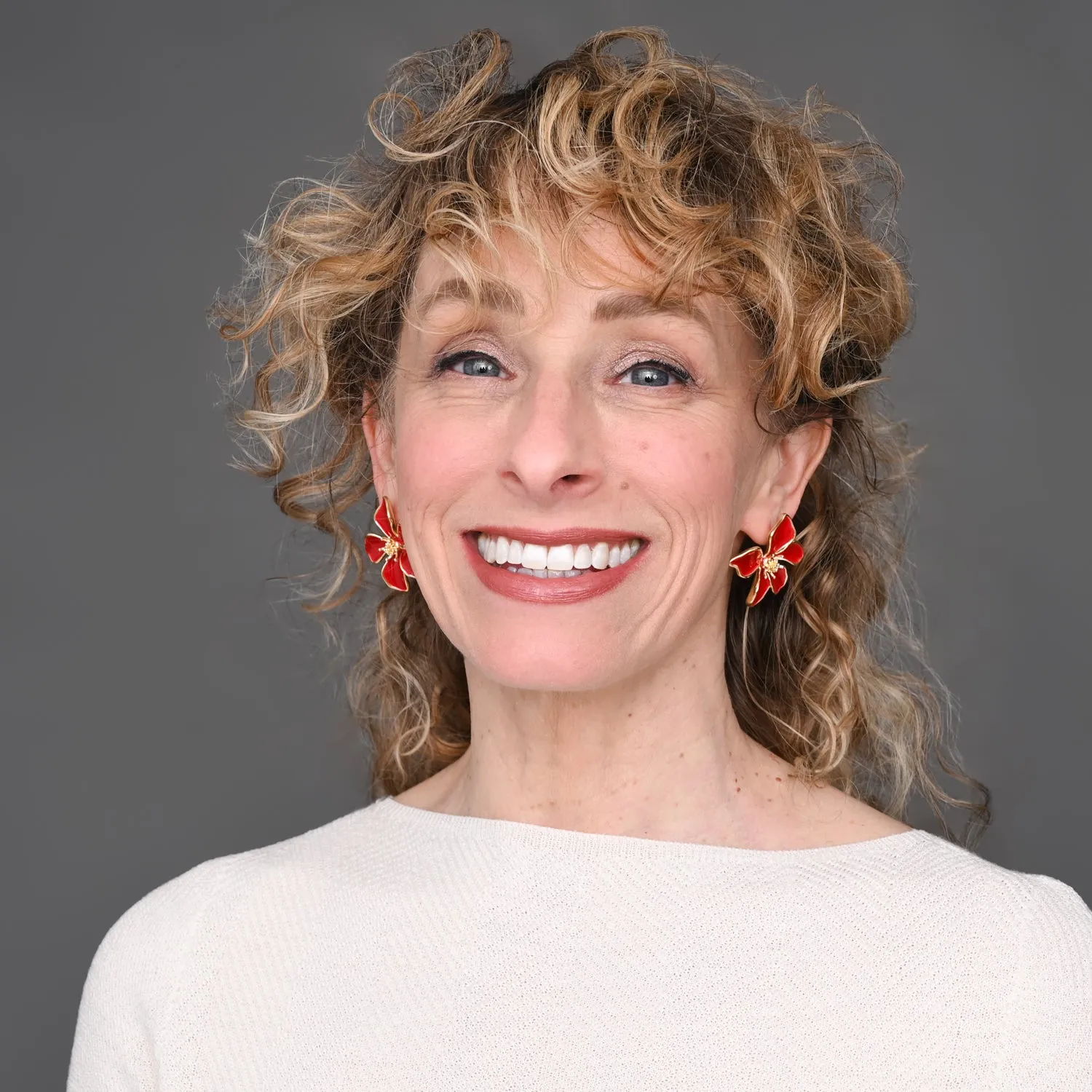 Bloom Earrings in Red sold by Starfish Project product image thumbnail 2