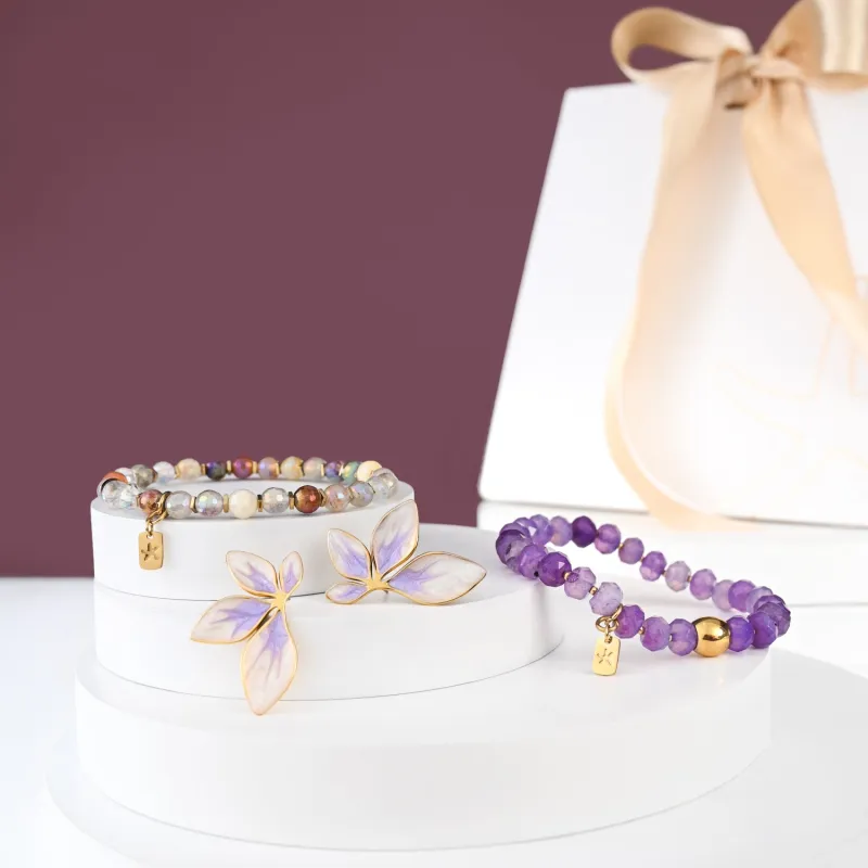 Flourish Gift Set in Lavender sold by Starfish Project