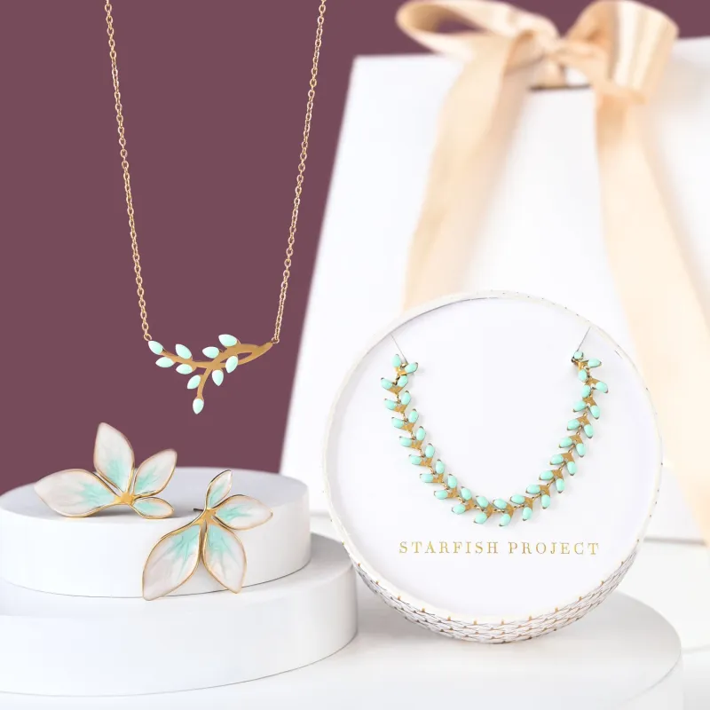 Flourish Gift Set in Mint sold by Starfish Project