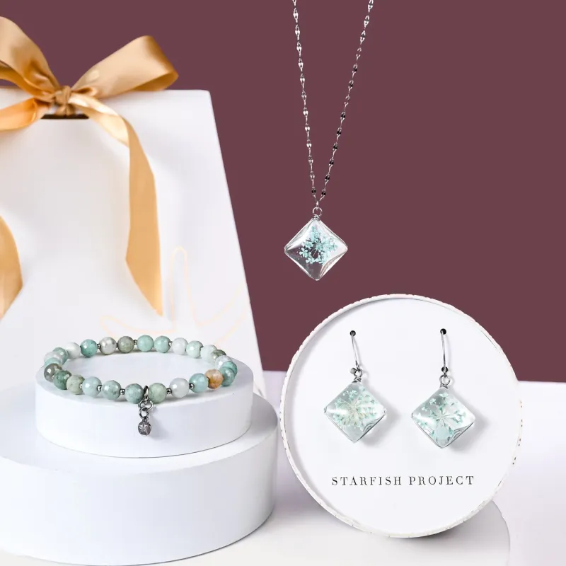 Forever in Bloom Gift Set sold by Starfish Project