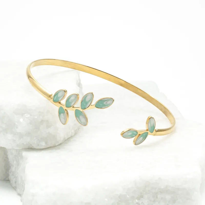 Hope Grows Bracelet in Mint made by Starfish Project