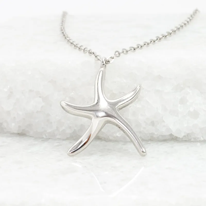 Starfish Hope Necklace in Silver made by Starfish Project