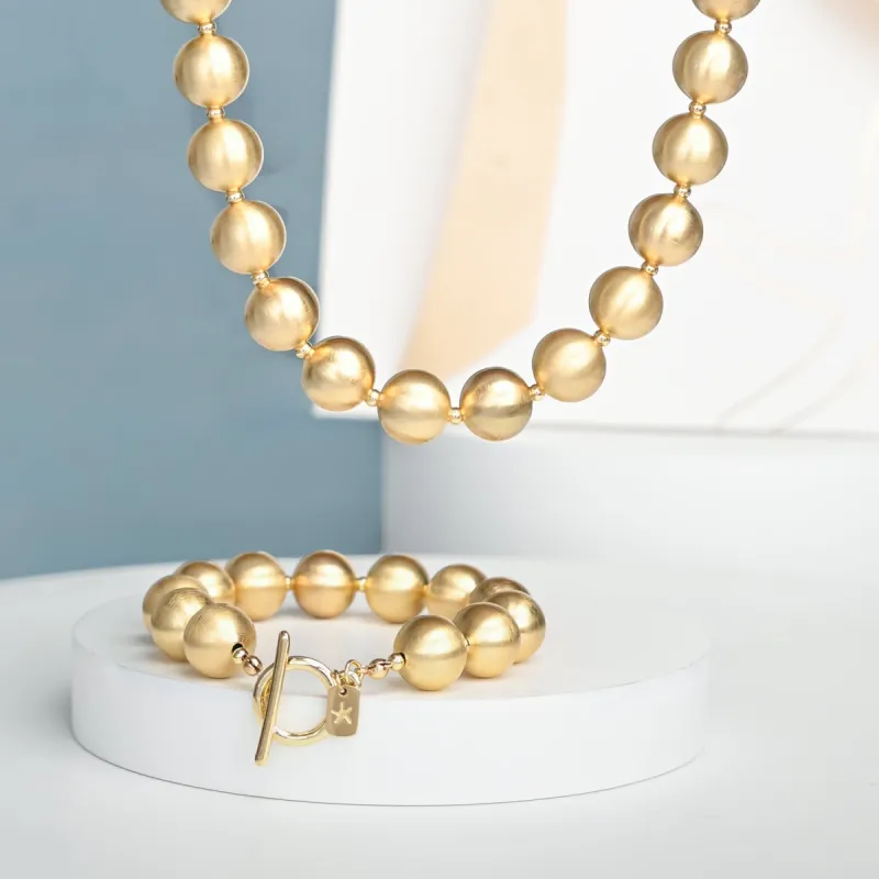 En Vogue Gift Set in Gold made by Starfish Project