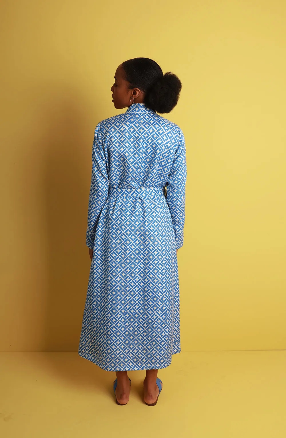 Mulberry Silk Robe - Leh Sapphire. Please note that pieces purchased in our Archive Sale can't be refunded. We are happy to offer an exchange, if we have the stock available or a credit note. sold by The Ethical Silk Company product image thumbnail 2