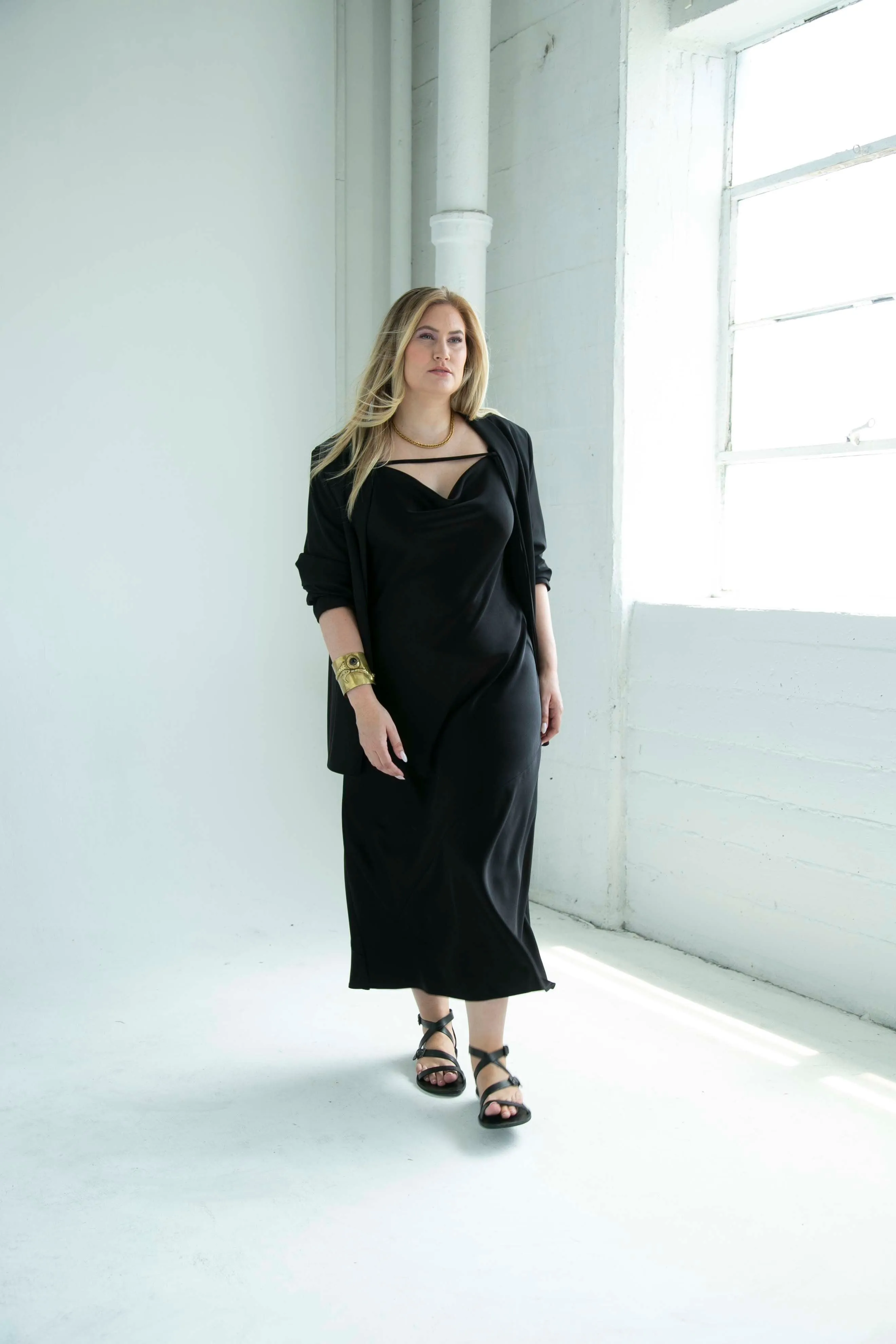 Oversized Classic Blazer - Black sold by Baacal product image thumbnail 3