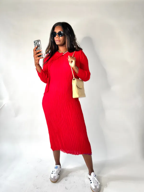 Pleated Maya and Jaya set- Red sold by Baacal