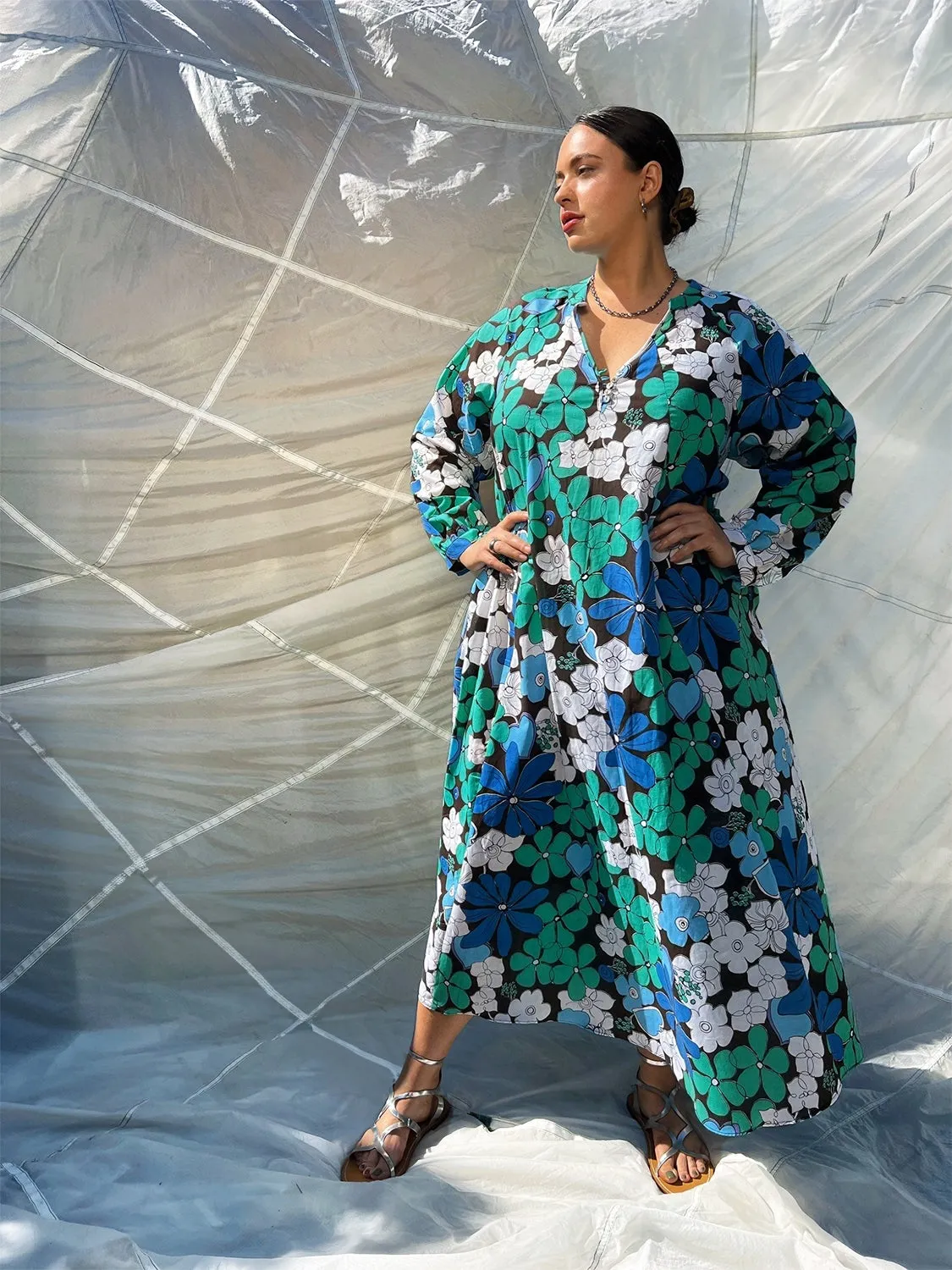 Denni Weekend Dress- 60's Floral sold by Baacal product image thumbnail 2