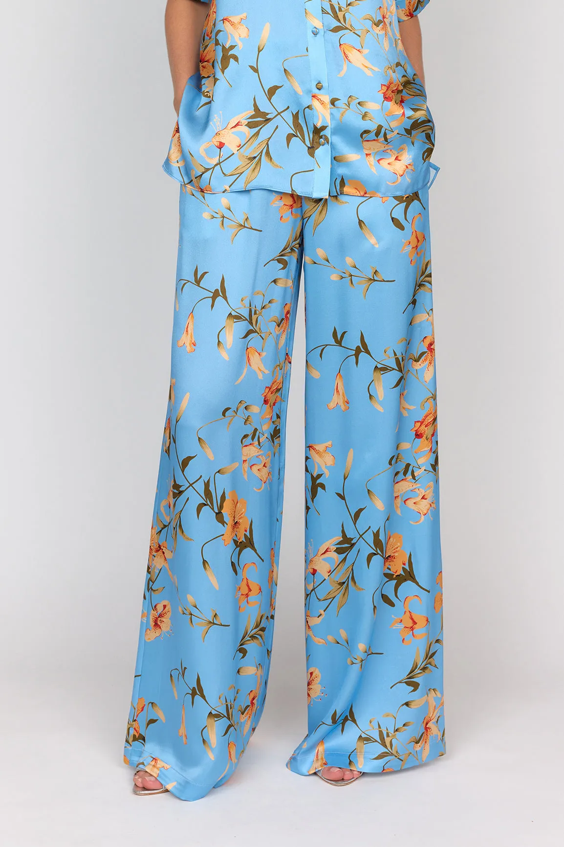 Jade Pant - Tiger Lily sold by Christy Lynn
