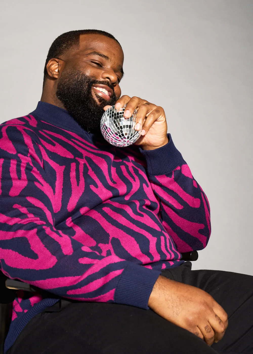 Hamadi Men's African Print Quarter Zip Sweater (Berry Zebra Abstract) - Clearance sold by D'iyanu product image thumbnail 5