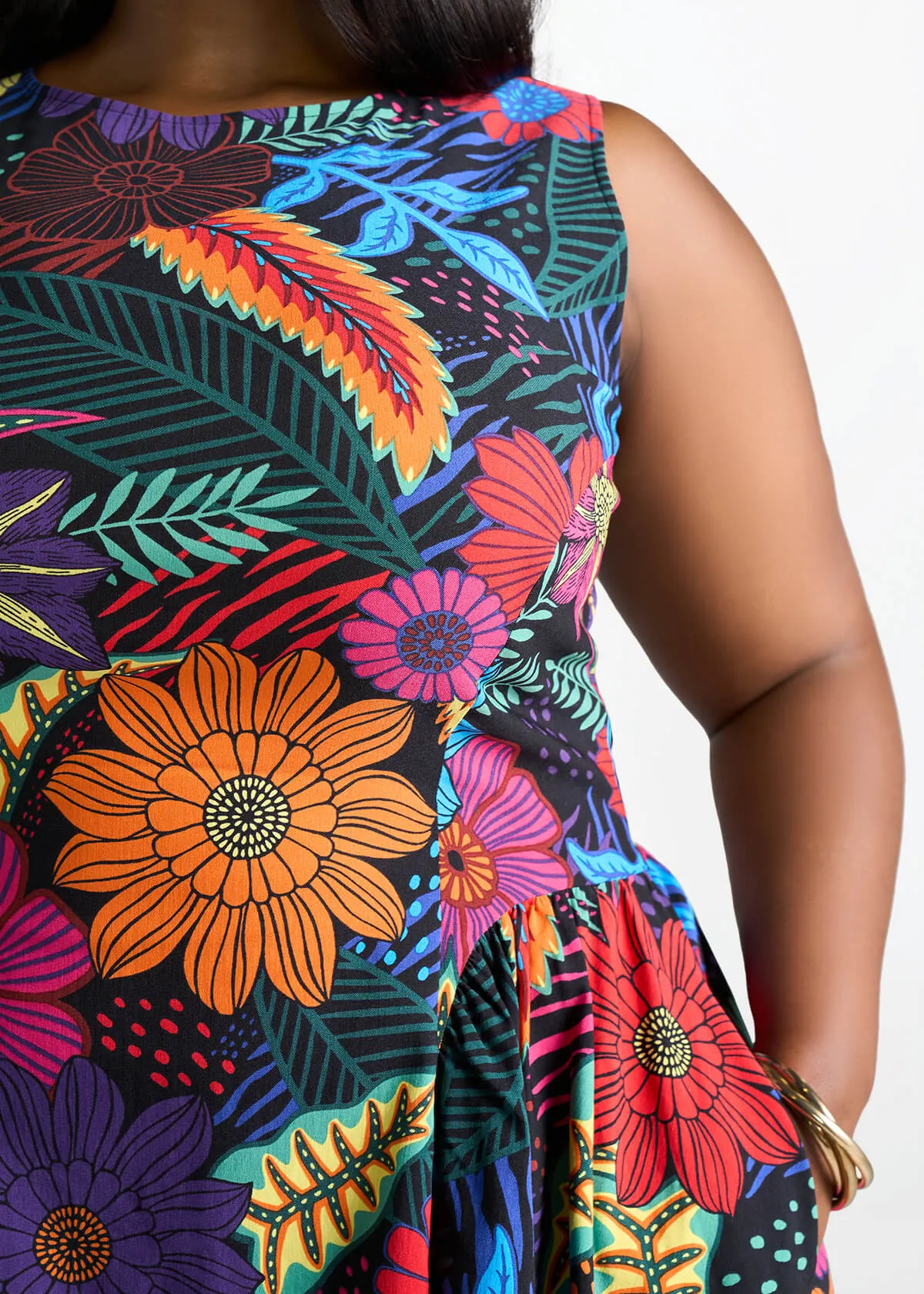 Tadala Women's African Print Stretch Mini Dress (Black Tropical Floral) sold by D'iyanu product image thumbnail 5
