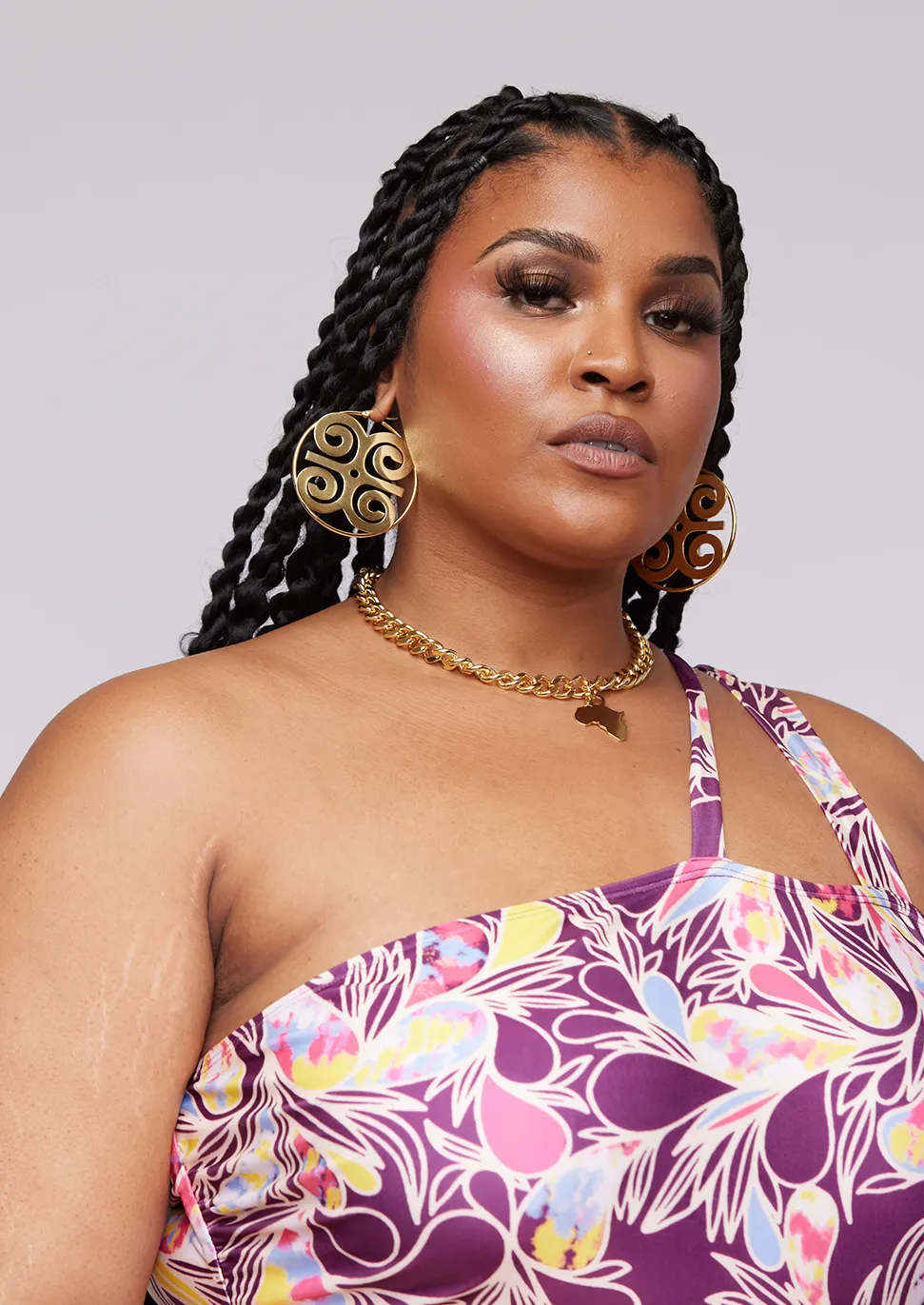 Zinariya Women's Humility and Strength Adinkra Symbol Hoop Earrings (Gold) sold by D'iyanu product image thumbnail 2