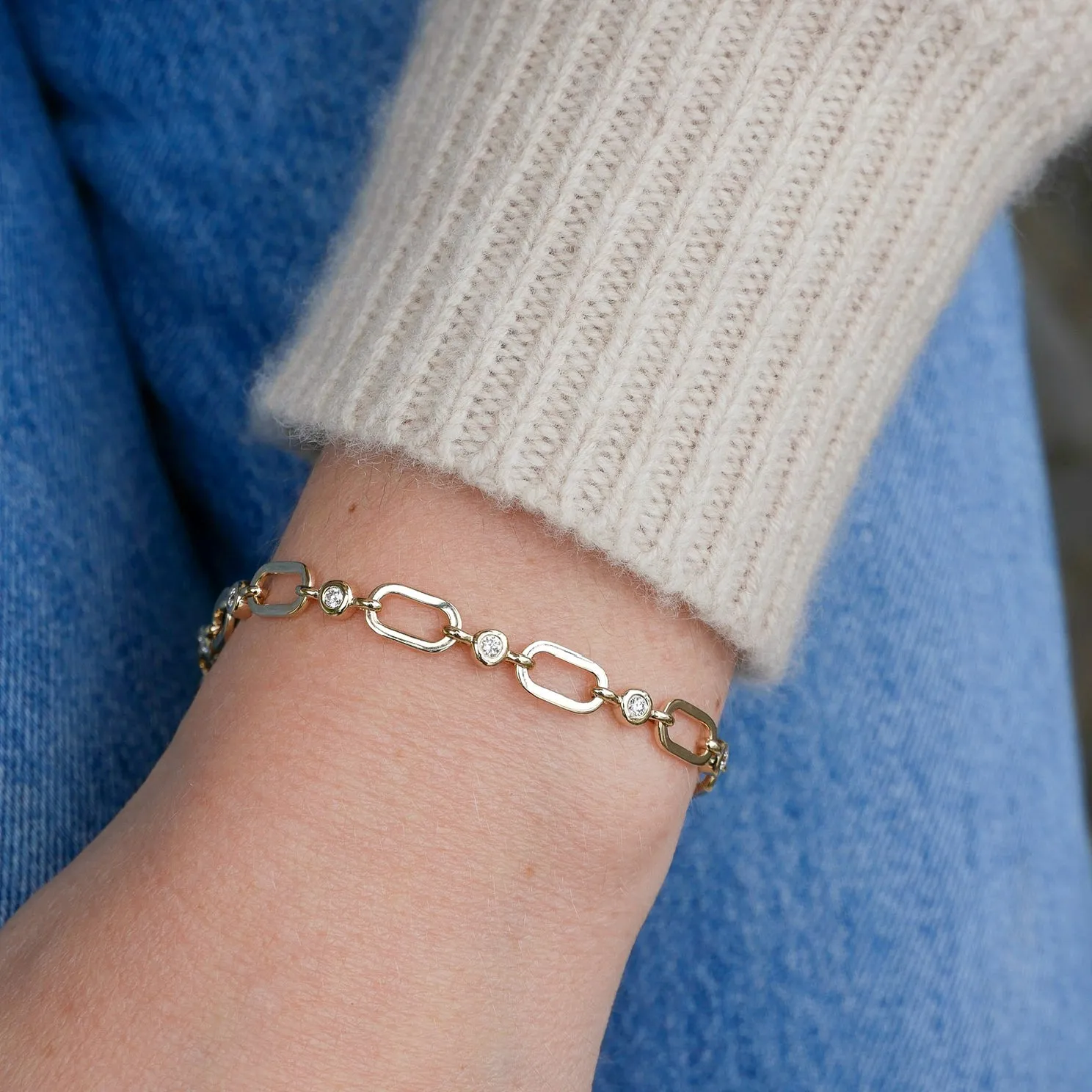 Diamond Pillow Jumbo Link Chain Bracelet sold by EF Collection product image thumbnail 2