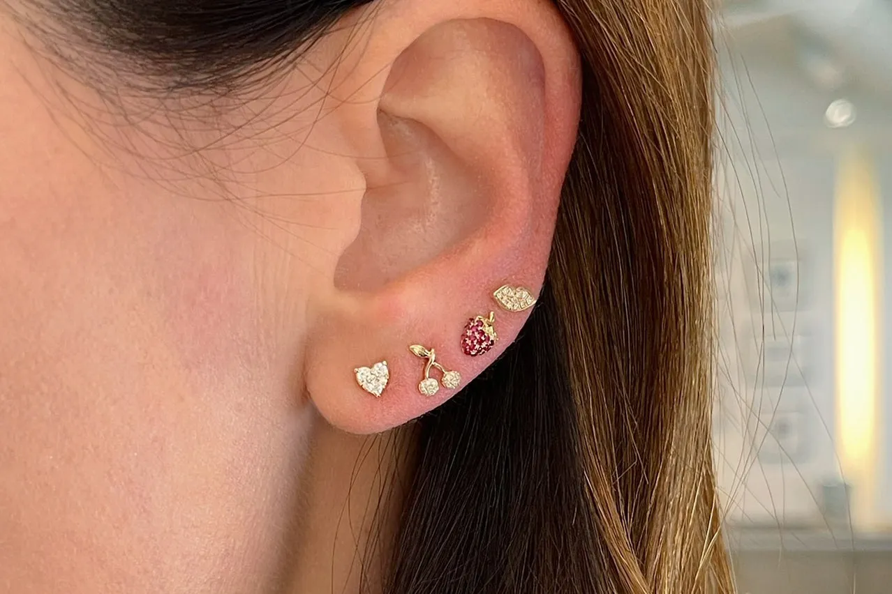 Mini Diamond Smooch Stud Earring sold by EF Collection product image thumbnail 2
