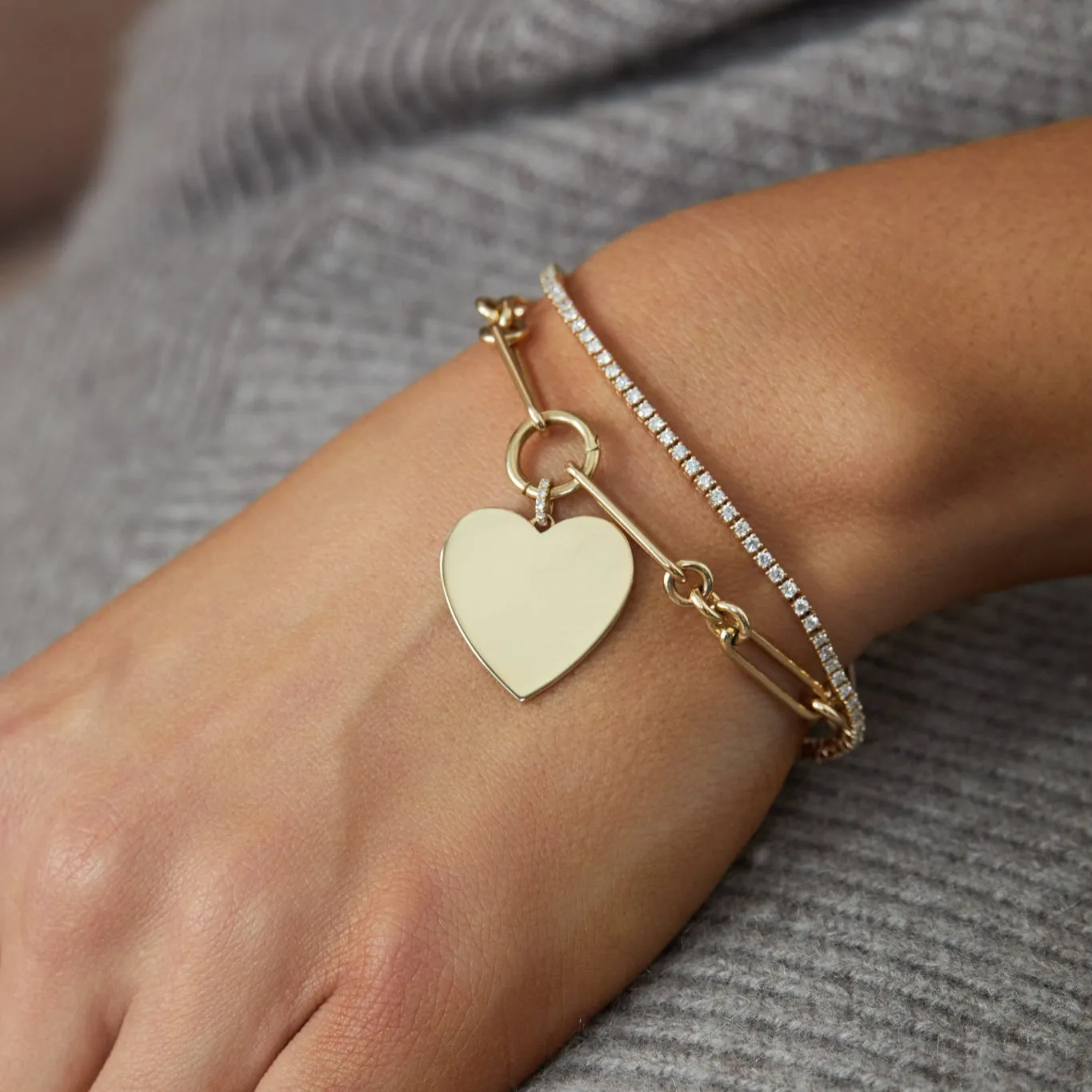 Gold Jumbo Heart Charm Bracelet sold by EF Collection product image thumbnail 2