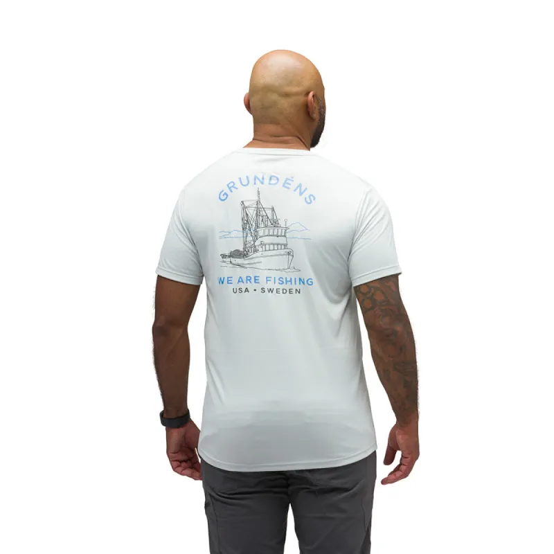 Linear Wave SS Tech Tee sold by Grundéns