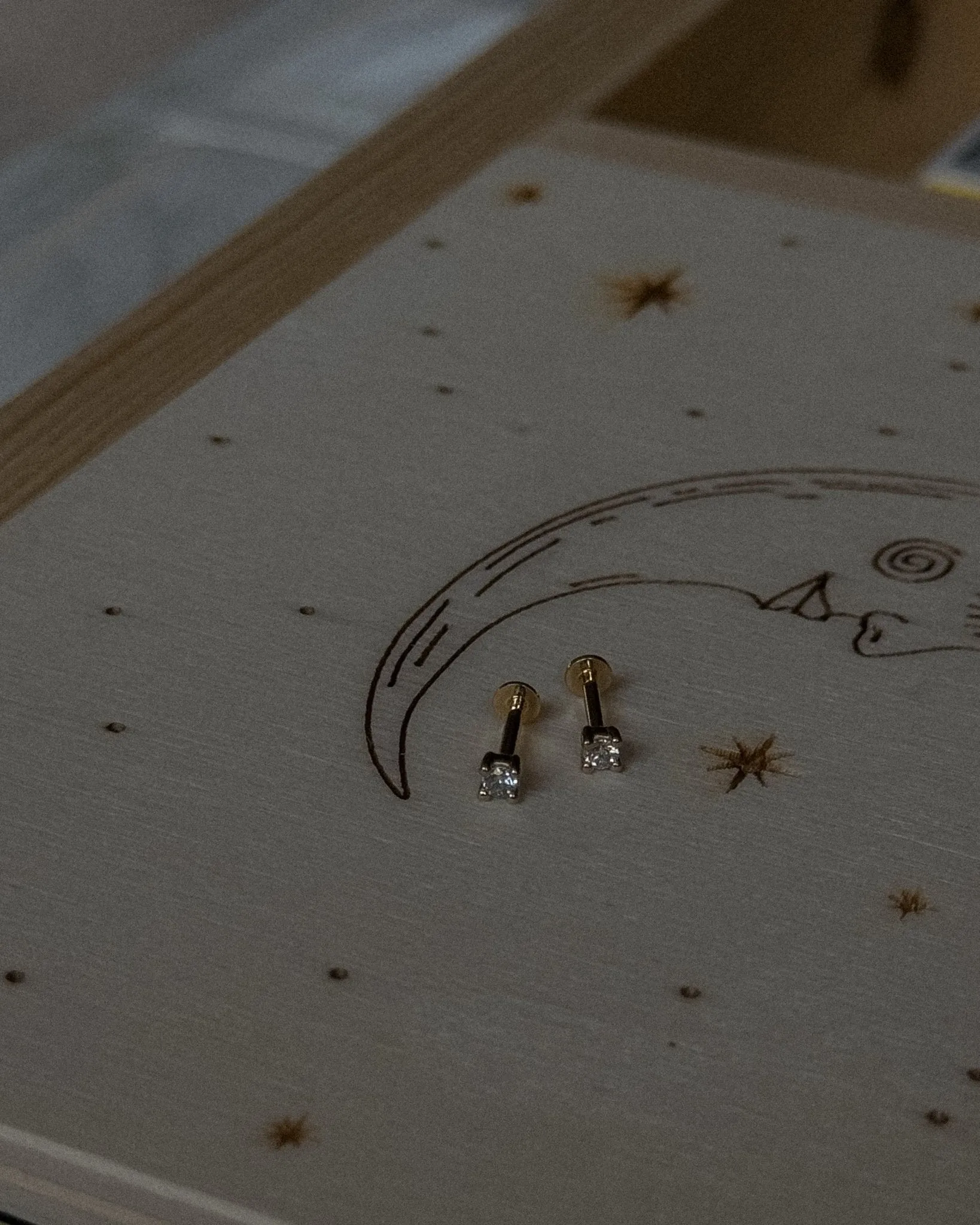 Petit Diamond Cartilage Flatback Stud in 14k Gold sold by Midori Jewelry Co. product image thumbnail 3